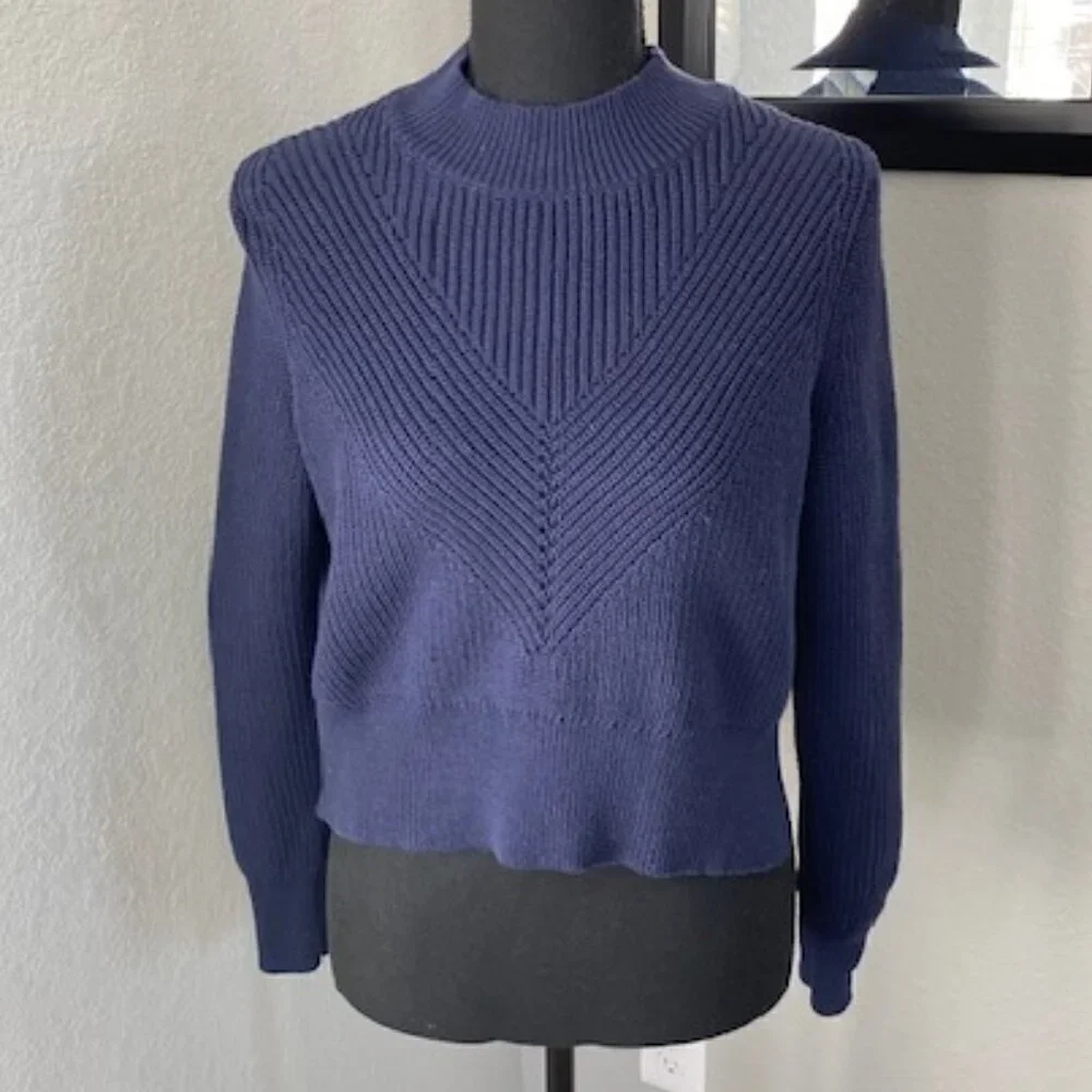 NWT Kendall and Kylie Navy Blue Cropped Knit Sweater Small - Picture 5 of 15